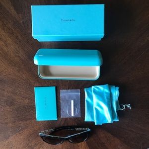Tiffany cat eye sunglasses